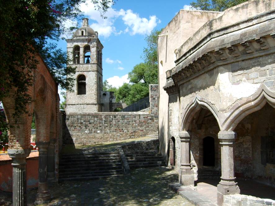 Nha tho chanh toa Tlaxcala 2.jpg (101 KB)