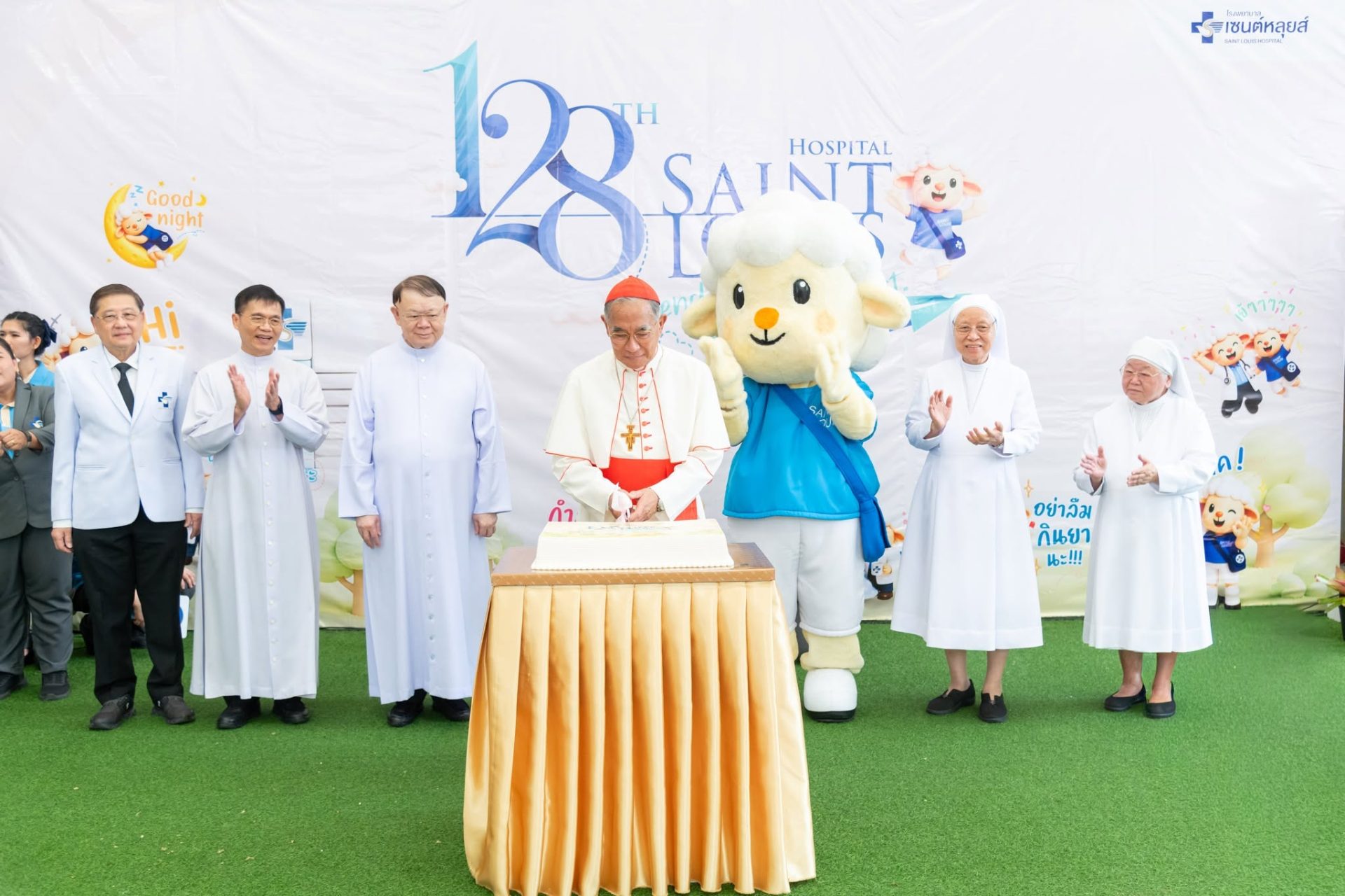 Bệnh viện Saint Louis.jpg (271 KB)